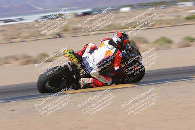 media/Nov-12-2023-SoCal Trackdays (Sun) [[5d1fba4e7d]]/Turn 9 Inside (1050am)/